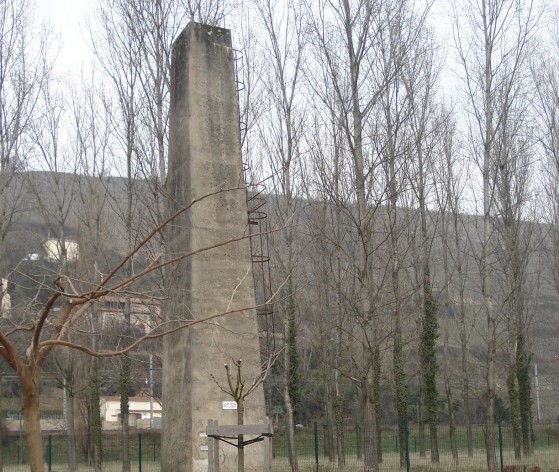 Vue de la pile du bac à traille d'Ampuis  © Médiéval AFDP